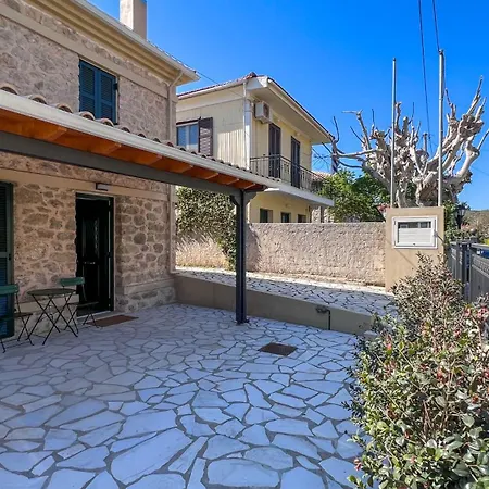 Appartement Spyros Stone